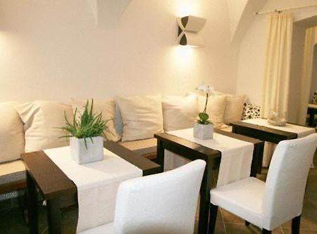 Deckerts Hotel Am Katharinenstift Лютерштадт-Айслебен Экстерьер фото